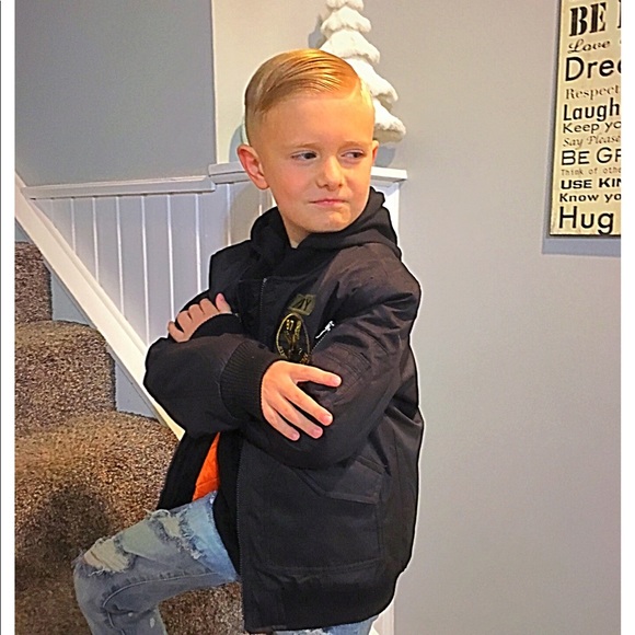 Meet your Posher, Kimberly - Picture 5 of 7